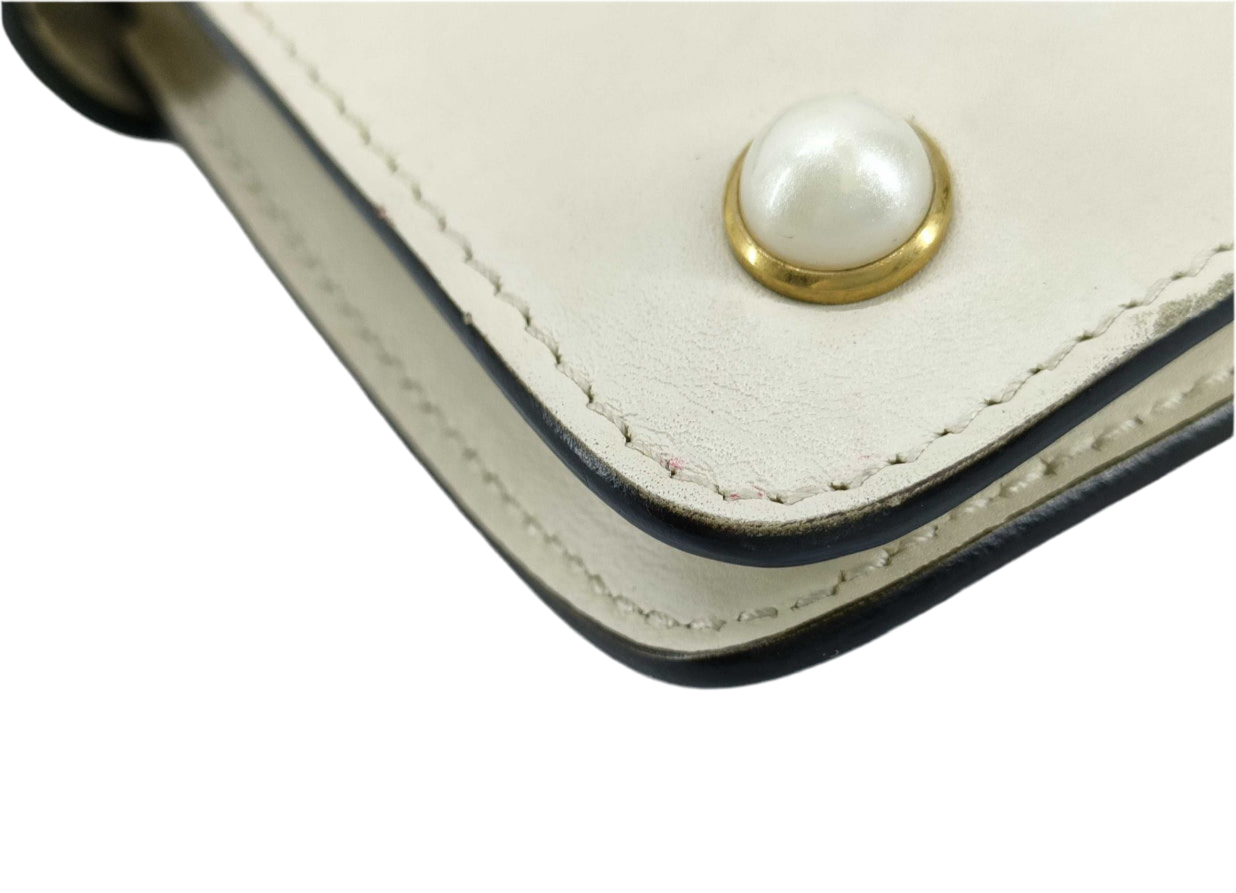 Gucci Queen Margret White Pearl Broadway