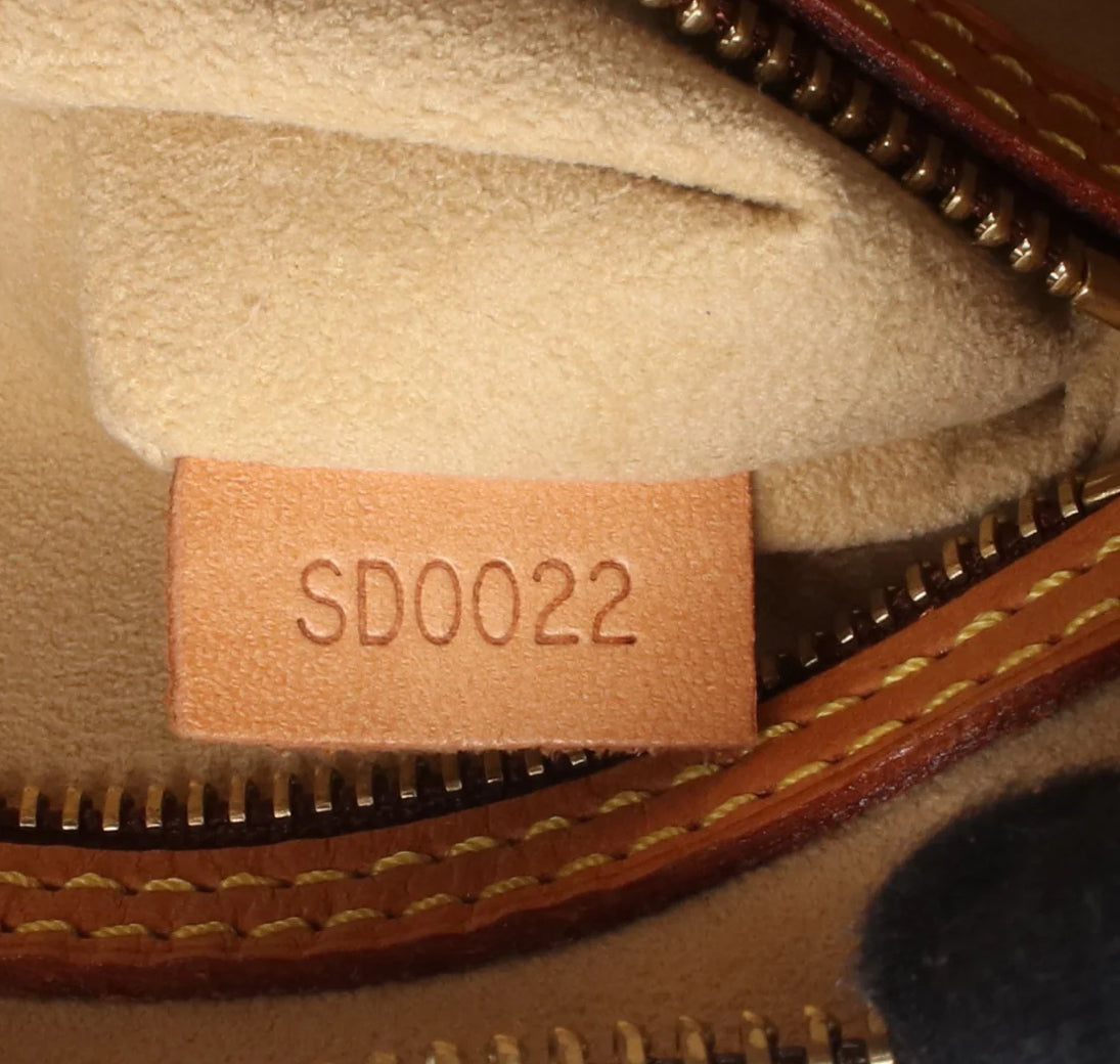 Louis Vuitton Looping MM