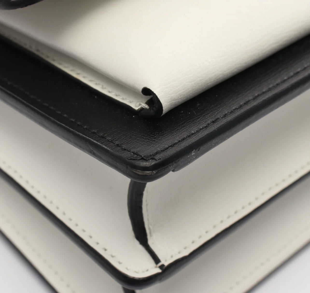 Saint Laurent Sunset Medium Black/White