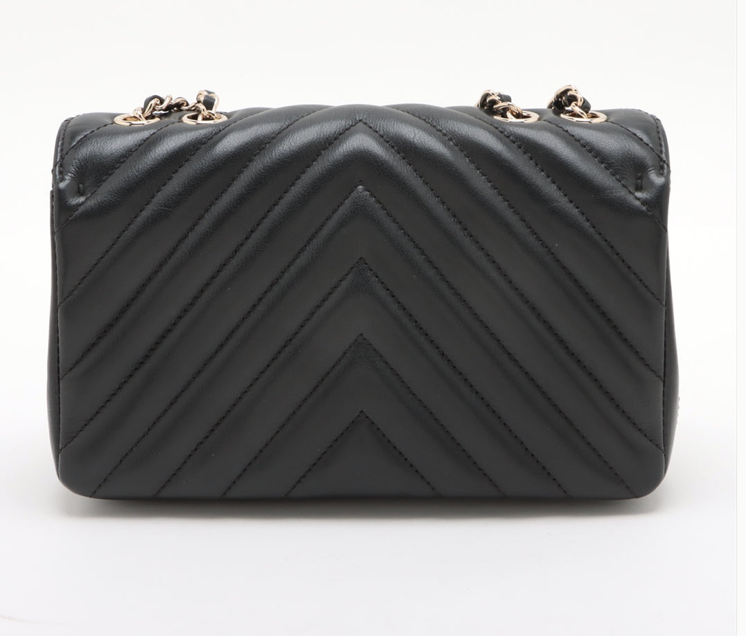 Chanel V-Stitch Single Flap