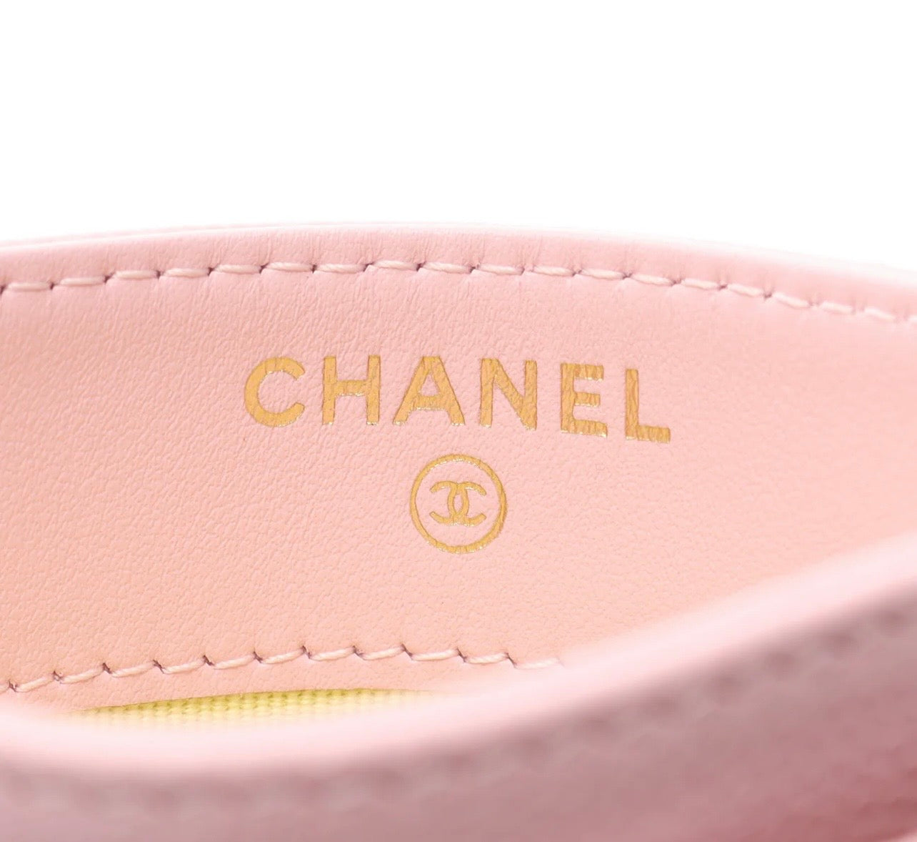 Chanel Quilted Caviar Cardholder Pink/Gold