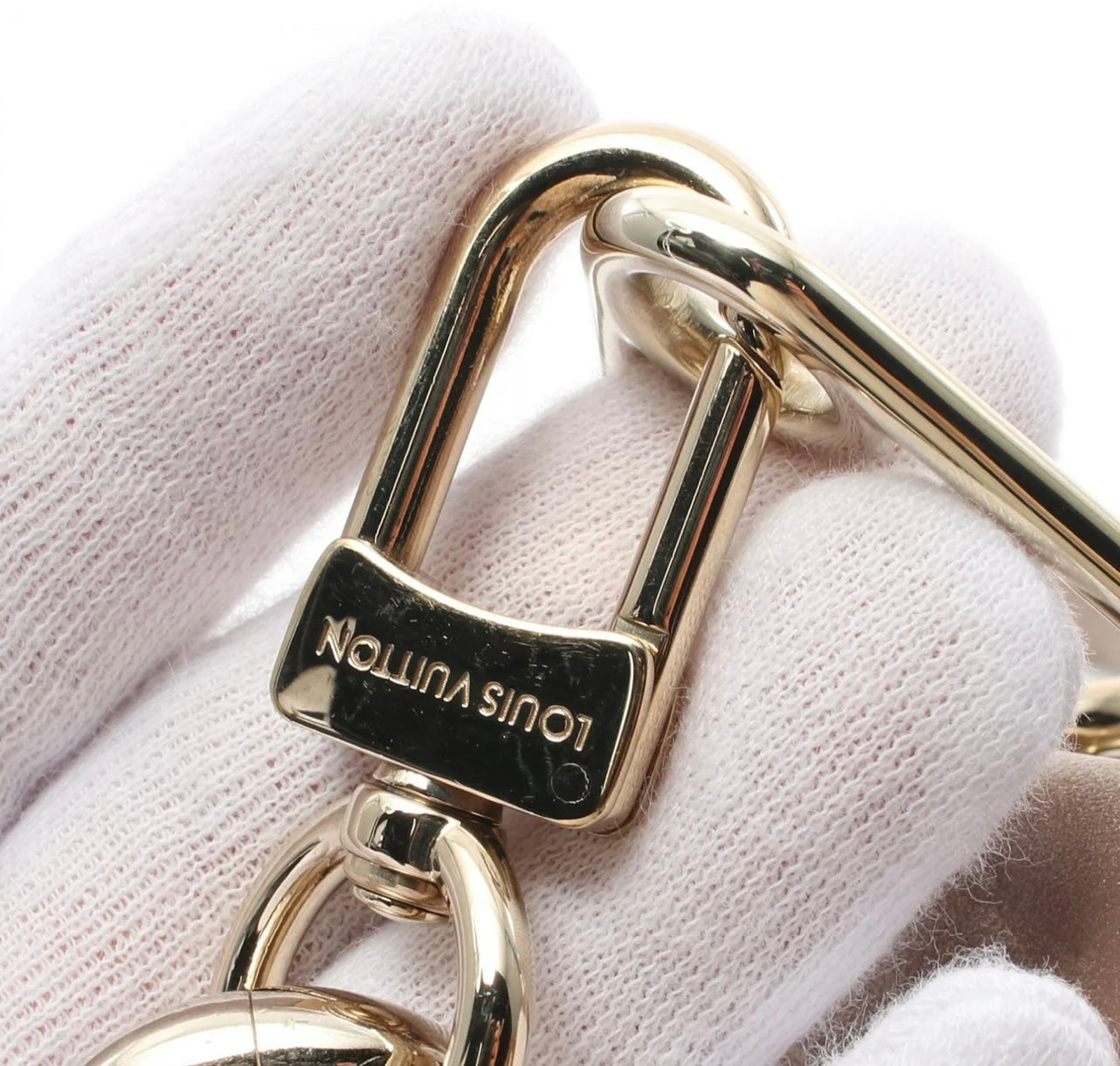 Louis Vuitton Coussin BB Champagne Gold