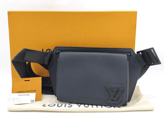 Louis Vuitton Calfskin Aerogram Takeoff Sling Black