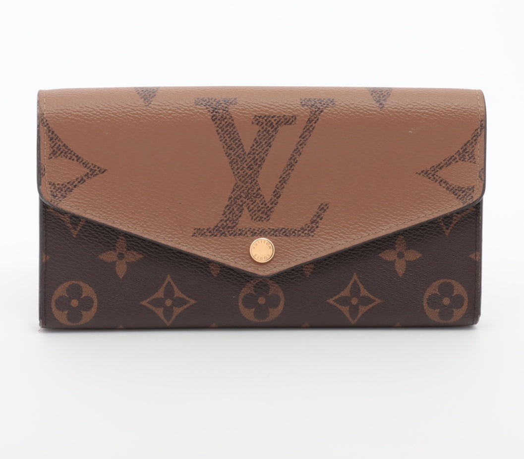 Louis Vuitton Giant Monogram Reverse Wallet