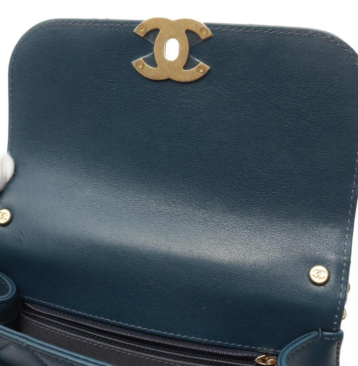 Chanel 19 Infinity Chain Top Handle Blue\Green