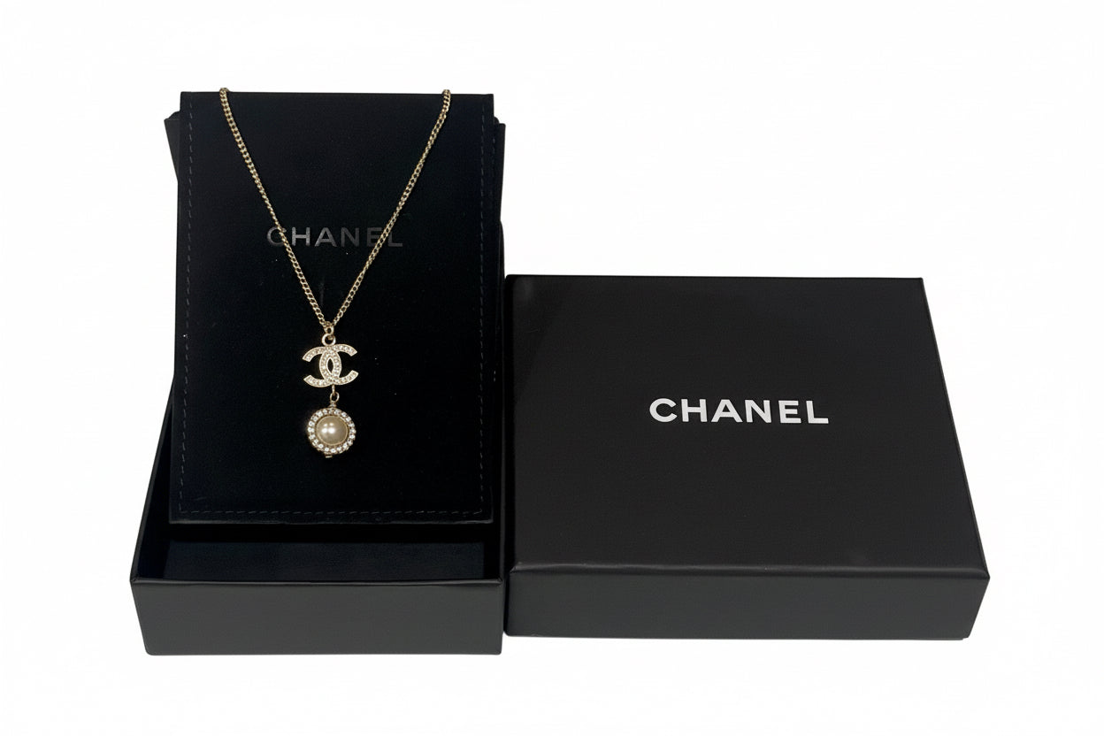 Chanel CC drop pearl pendant necklace